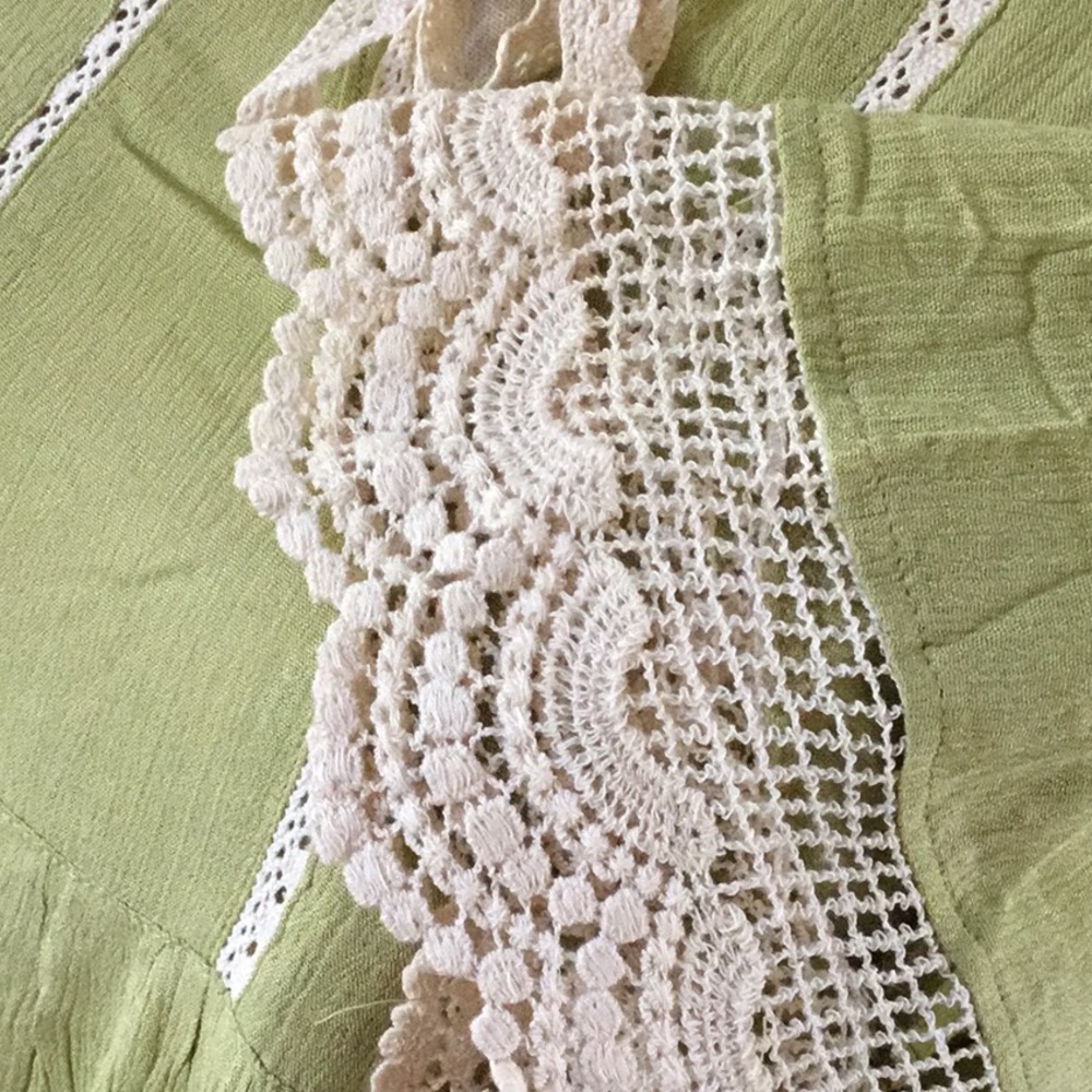Listicle babydoll lace top - Picture 6 of 8
